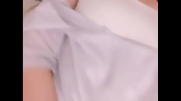 Lớp áo mỏng manh