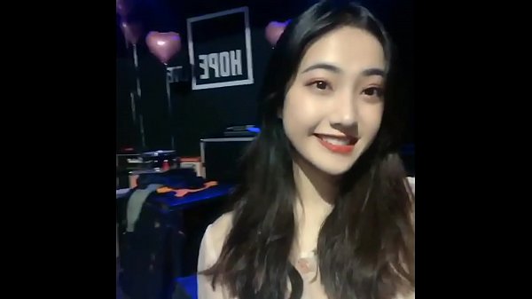 Em mẫu xinh đẹp sexy khiêu dâm cực cuốn