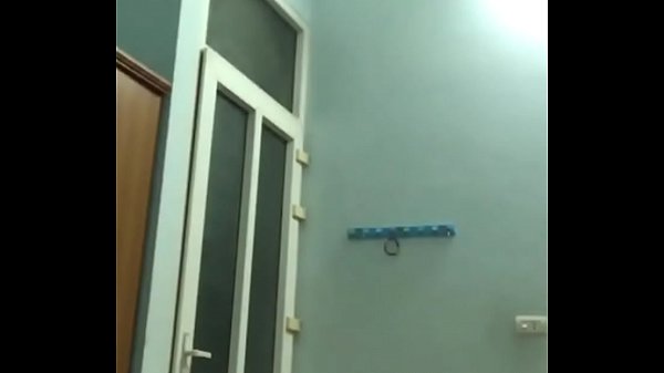Dụ gái khoe lồn