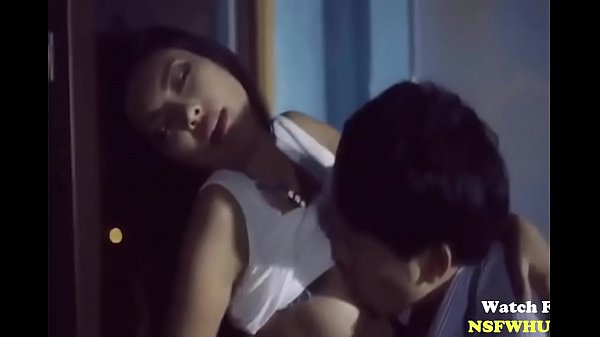 Cô nàng dâm nữ thích được trai liếm vú lắm
